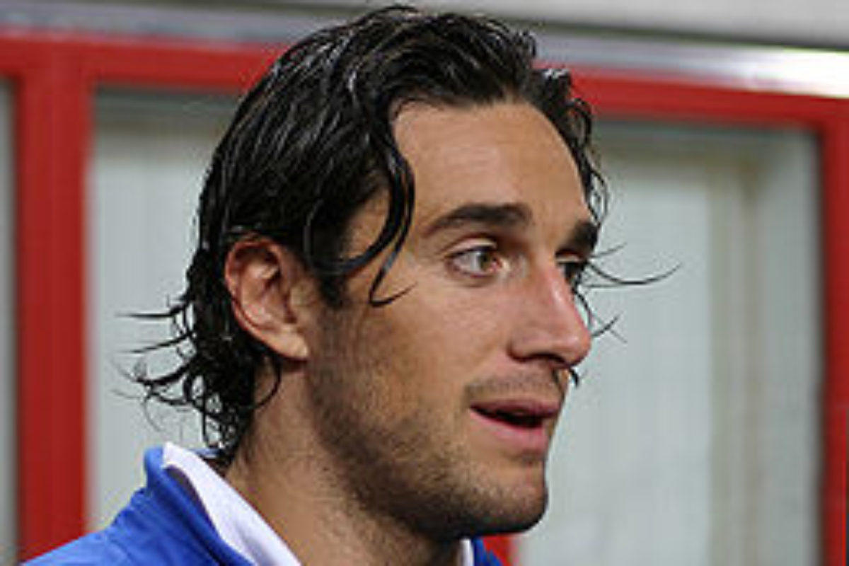 Calcio: Quando il “Matteini” scrisse che Luca Toni sarebbe rimasto in viola…