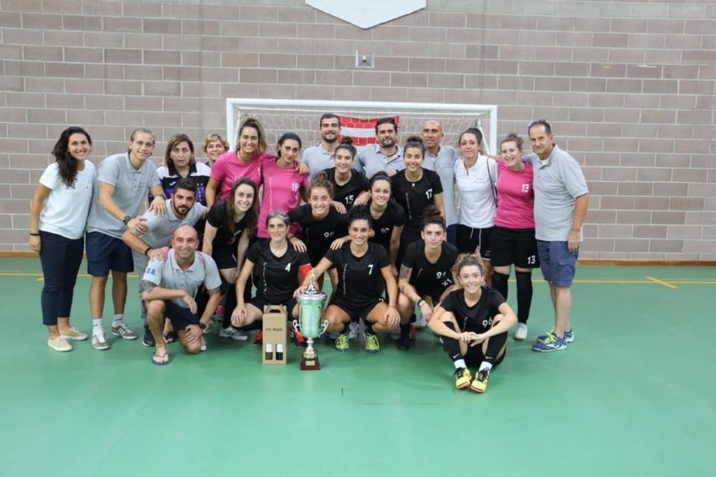 Calcio a 5, comincia domani l’ambiziosa avventura in serie A per le ragazze del Futsal Florentia