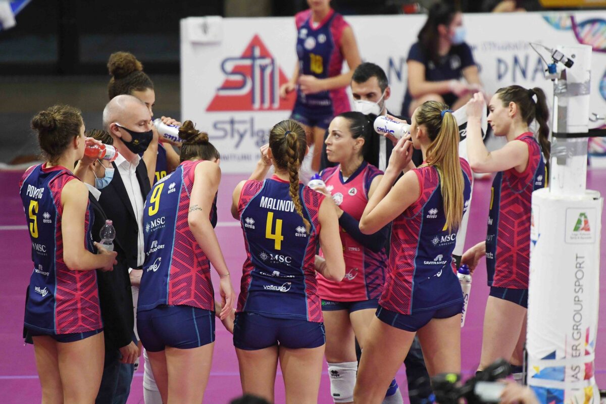 VOLLEY FEMMINILE SERIE A1- Massimo Barbolini per il quarto anno sulla panchina della Savino Del Bene Scandicci