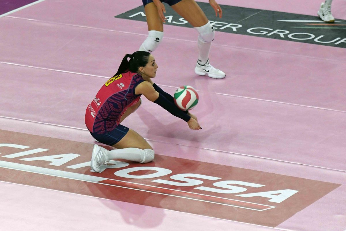 VOLLEY FEMMINILE SERIE A1- Savino Del Bene Scandicci – Acqua & Sapone Roma Volley Club 3-1 (25-19, 23-25, 25-22, 25-18)