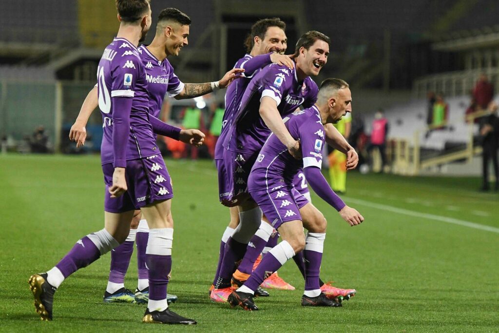 Il Milan vince contro la Fiorentina grazie ai cambi. Pulgar rompe un tabù. Ribery segna il 1° gol al Franchi