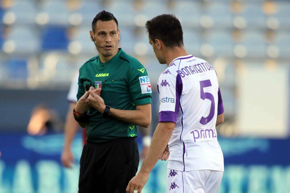 Bufera sul calcio, la FIGC indaga sui rimborsi spese degli arbitri: sospesi 3 direttori di gara e 4 assistenti