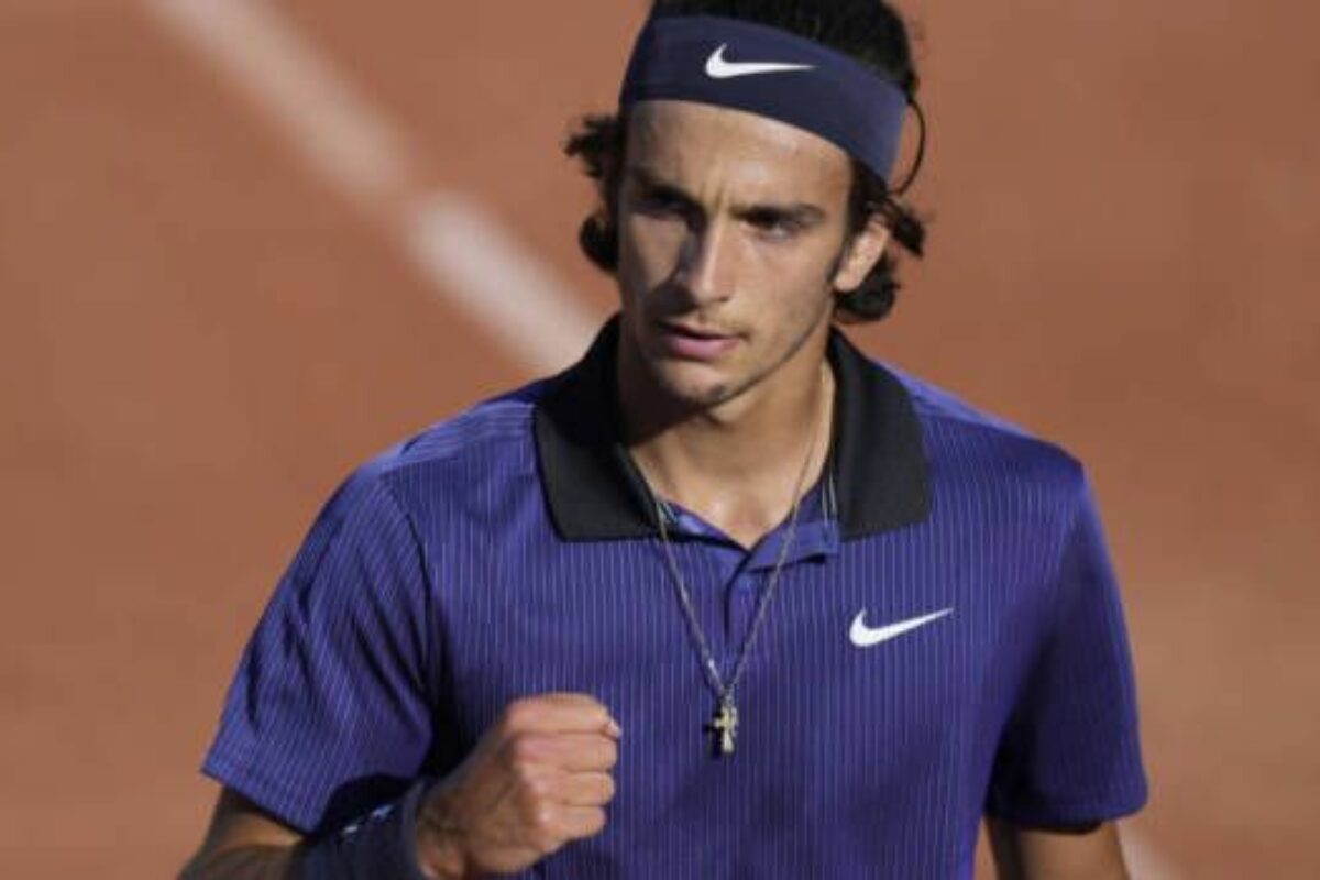 TENNIS- ATP Madrid: Sinner stende De Minaur, gran prova di Musetti. Gaio e Giustino, è derby a Praga