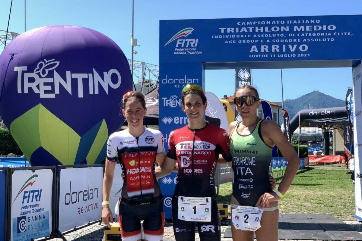 Super Marta Bernardi, per la terza volta è campionessa italiana di triathlon medio