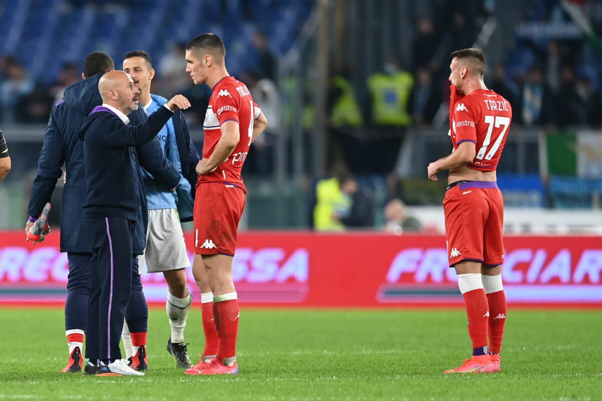 Fiorentina e una sconfitta firmata dalla società. La squadra quando prende gol perde