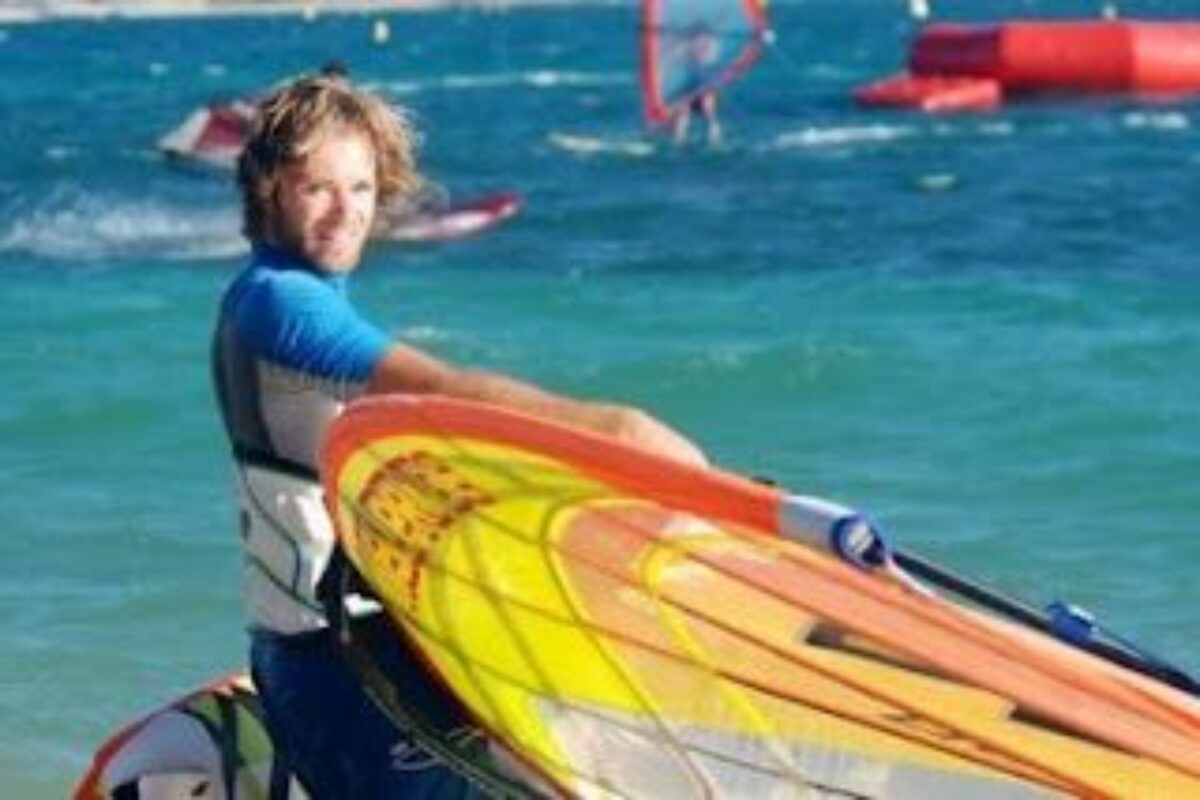 Windsurf: l’elbano Malte Reuscher Campione Europeo di Slalom a Sant’Antioco