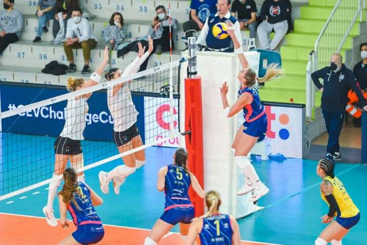 VOLLEY FEMMINILE Challenge Cup, Scandicci vince a Cannes e vola in semifinale. RC Cannes – Savino Del Bene Scandicci 0-3 (26-28, 18-25, 25-27)