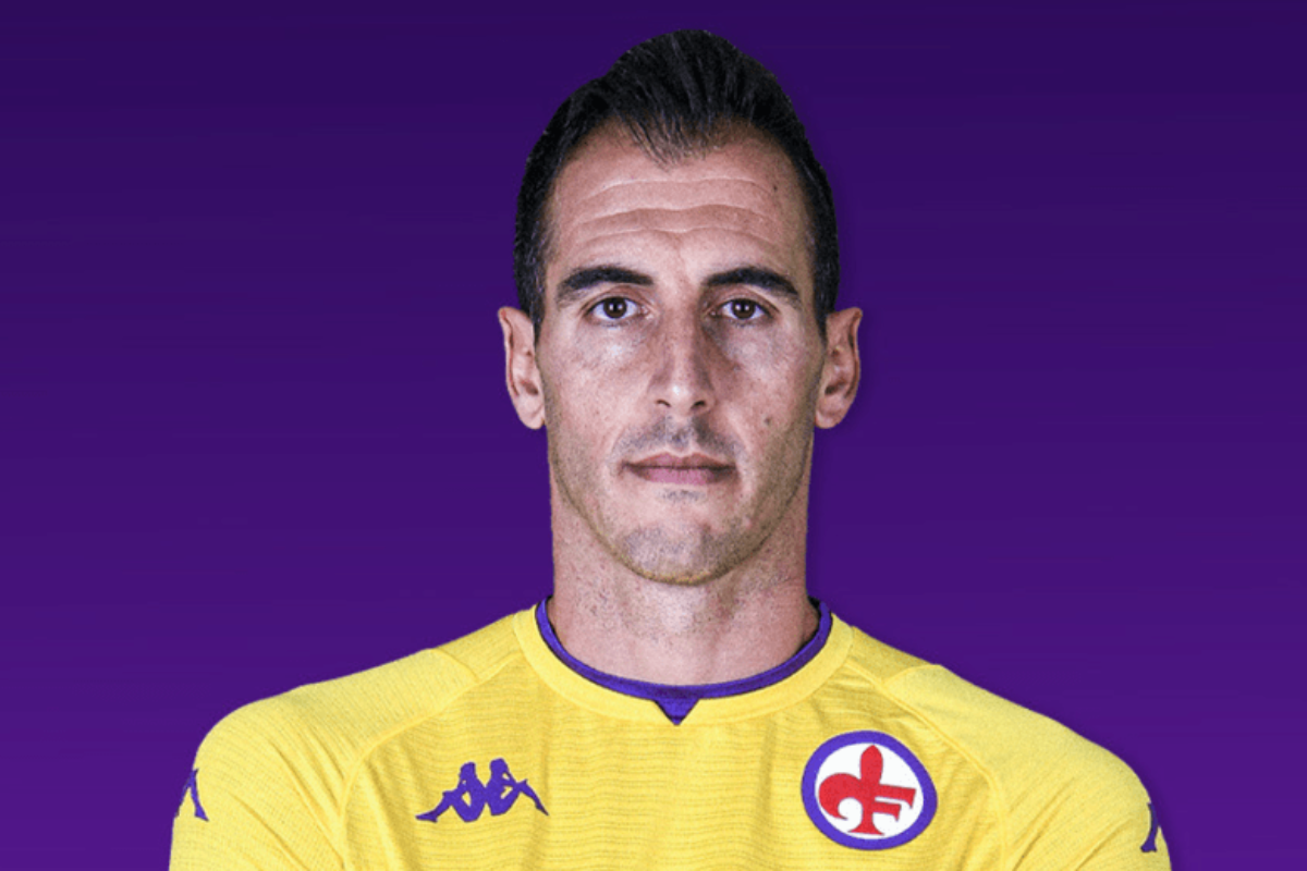 CALCIO- Fiorentina, il portiere Antonio Rosati, rinnova con i viola, fino al 2023