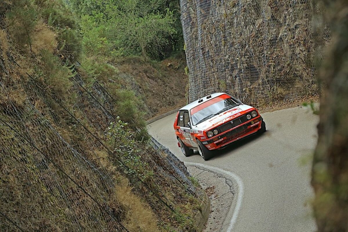 Rallye: la 2° giornata del 34° Rallye Storico Elba