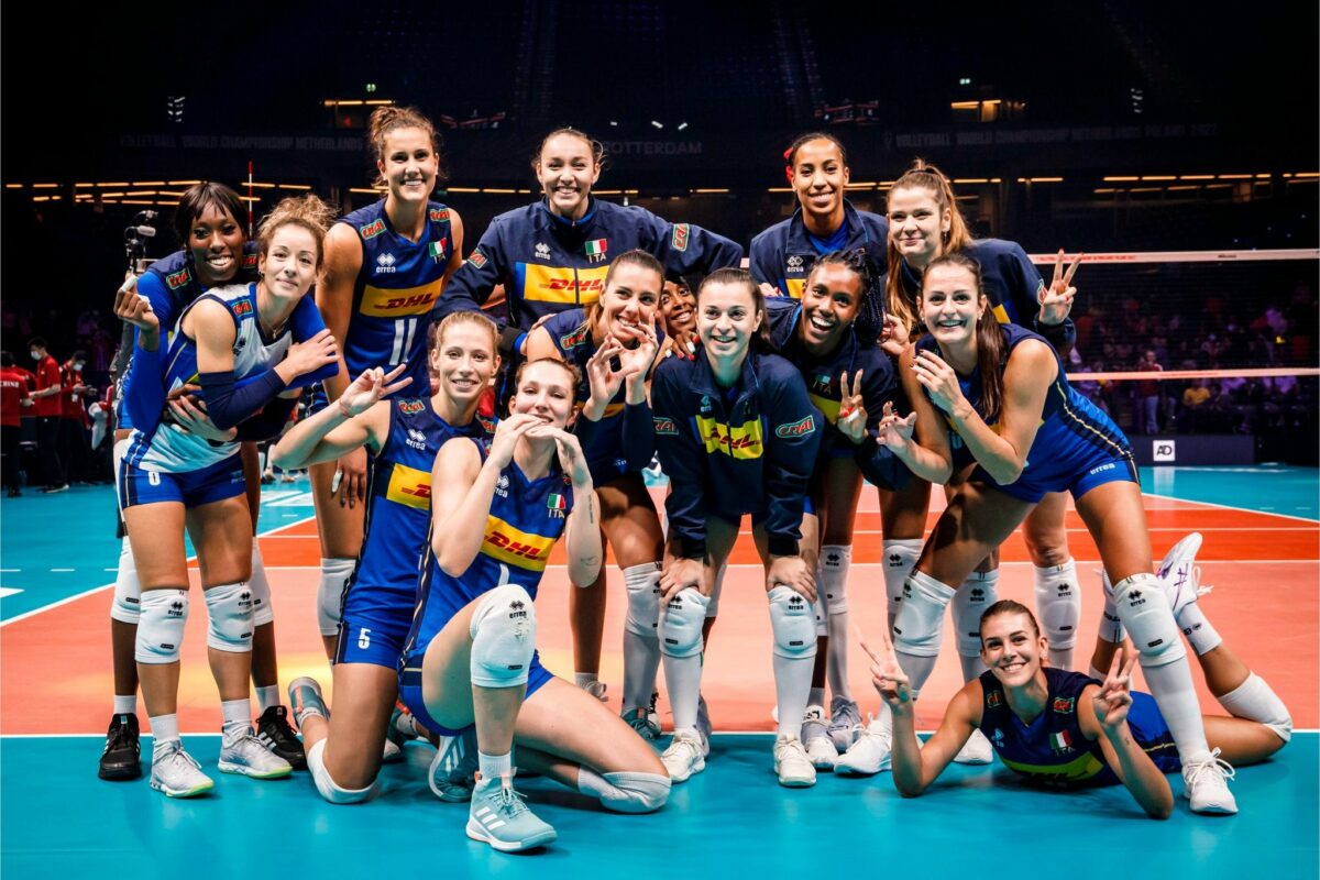 VOLLEY FEMMINILE- Mondiale- Bronzo per le azzurre battute le statunitensi 3-0 (25-20, 25-15, 27-25).