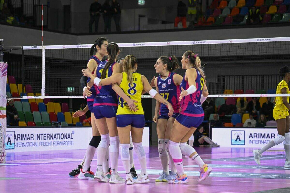 VOLLEY FEMMINILE- Coppa Italia, tie-break per la Savino del Bene Scandicci, eliminata dalle finals.