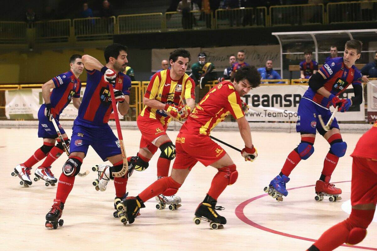 Hockey a Rotelle: aspettando il Trissino che pareggia…….Grosseto vince col Montecchio, Lodi vince a Forte dei Marmi, Sarzana batte Follonica, CGC Viareggio battuto in casa dal Vercelli.