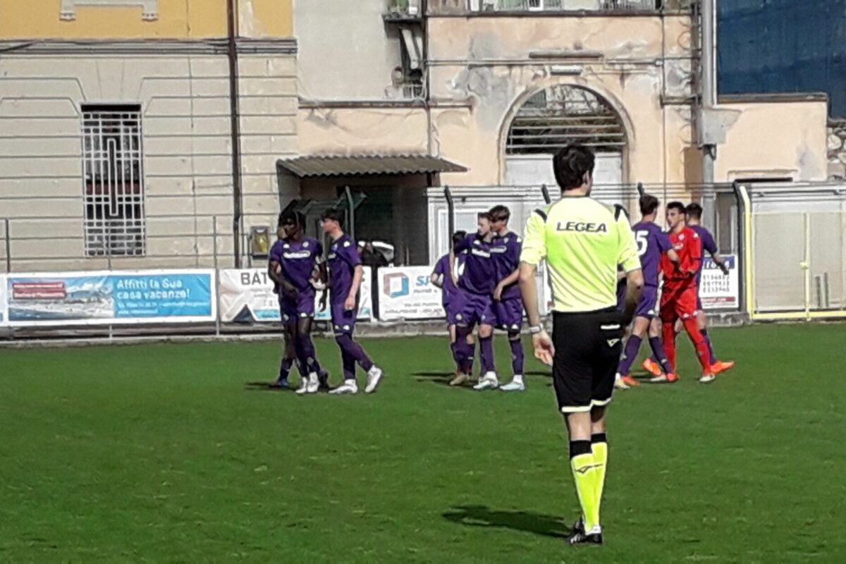 Calcio 73° Viareggio Cup: Oggi si conclude il Girone B a Pietrasanta ( ORE 15 LIVE) Fiorentina Monterosi; finale 4-0: 2 Sene’ 1 Mignani; 1 Ievoli ;  i risultati del Girone A; Stasera alle 18 il sorteggio x gli Ottavi dovela Fioretina approda per la 66/(65°) ° volta; NEL 2003 PARTECIPAMMO COME FLORENTIA VIOLA