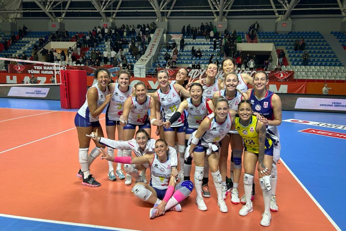 VOLLEY FEMMINILE CEV CUP- La Savino, pur sconfitta ad Istanbul, conquista la finale. THY Istanbul – Savino Del Bene Volley 3-2 (25-21, 18-25, 26-24, 23-25, 15-10)
