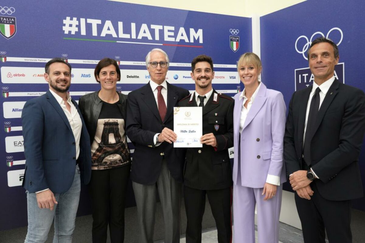 Nuoto: IL PREMIO CONI A MATTEO RESTIVO