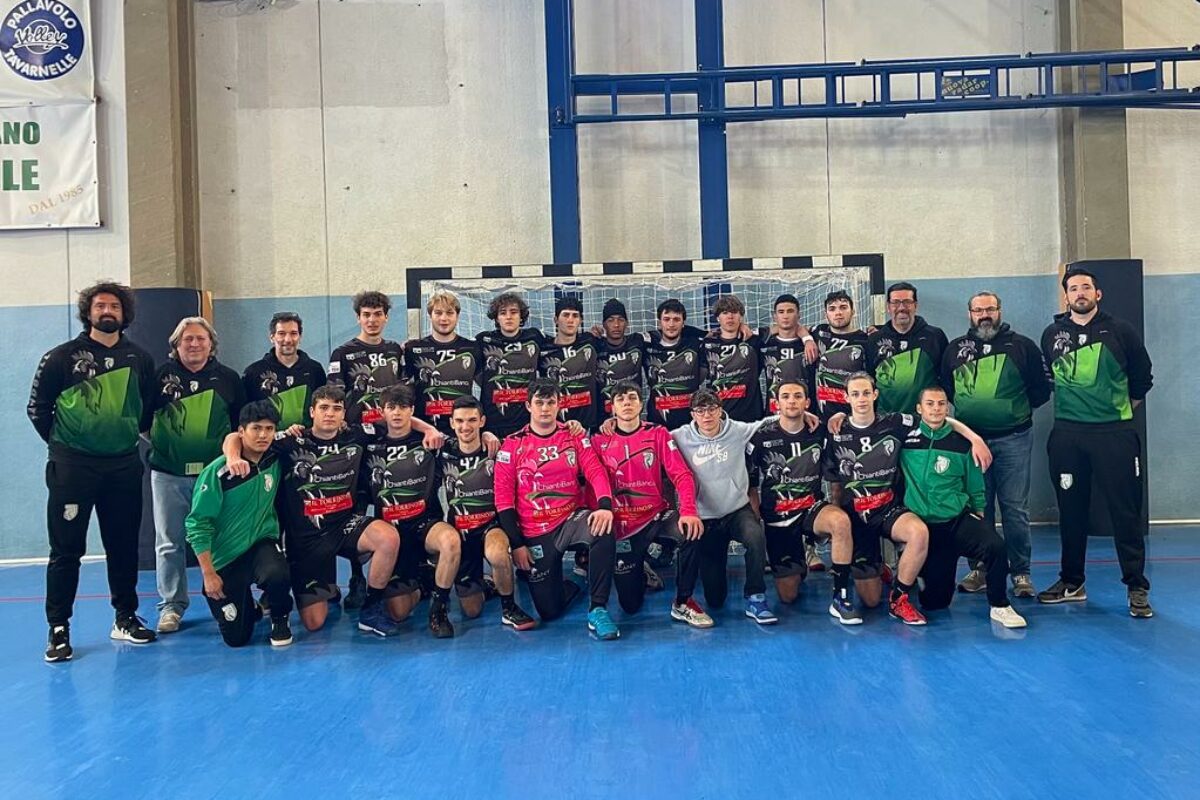 Pallamano: A TUTTO HANDBALL: tutte le news; Play-Out A1/F: Tushe Prato portata a gara 3 dal Ferrara; Trasferta senza vittorie dell’Euromed a Chieti; la bella Domenica “giovanile” in casa Tavarnelle