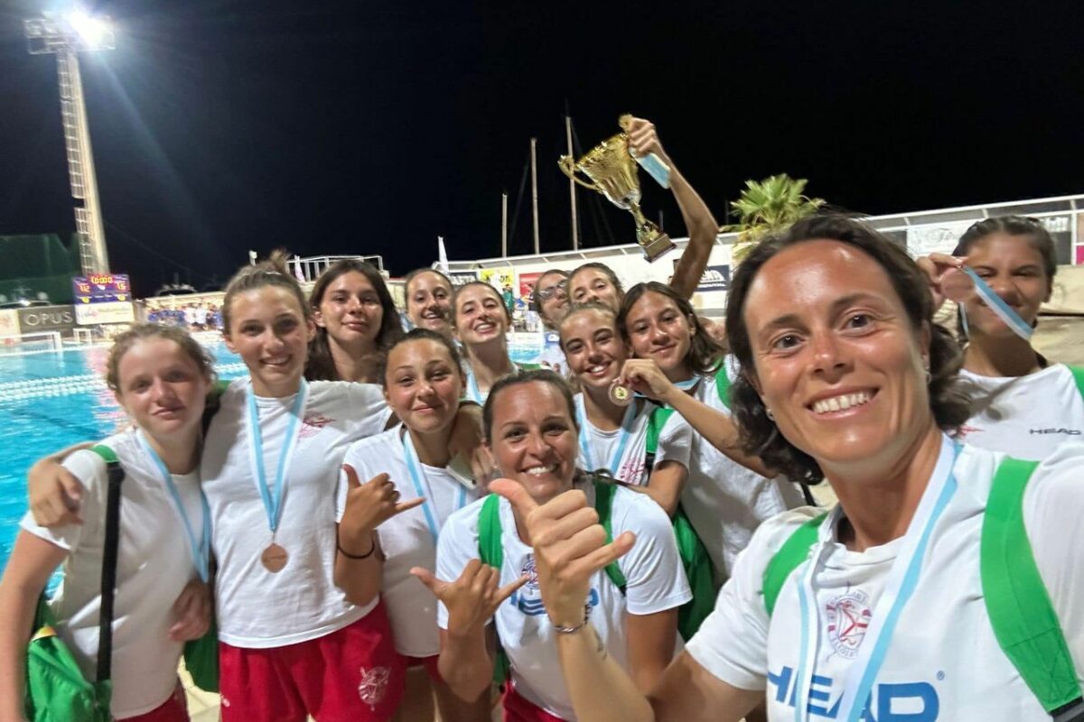 Nuoto:  Brave le ragazze della Rari Nantes Florentia in Grecia  nell’Habawaba Grece