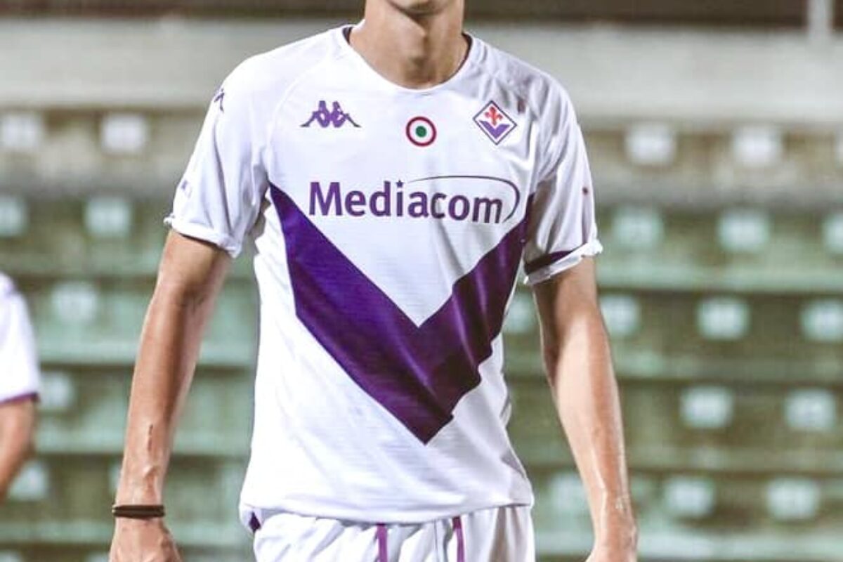 Calcio viola: la Fiorentina cede il giovane Niccolo’ Nardi al Livorno