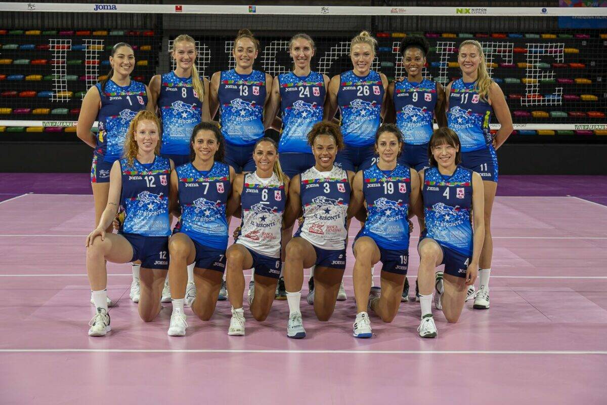 VOLLEY FEMMINILE- La Presentazione del Bisonte Firenze