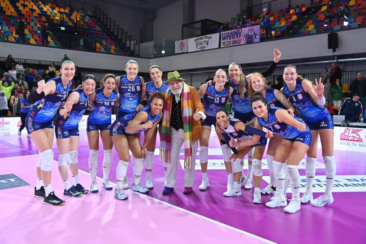 VOLLEY FEMMINILE SERIE A1- Reale Mutua Fenera Chieri-Il Bisonte Firenze 0-3 (20-25; 23-25; 19-25)