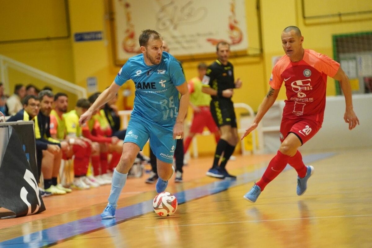 Pianeta Calcio a 5 Tutto il week end del “Futsal”: 1° vittoria dell’Elba 97