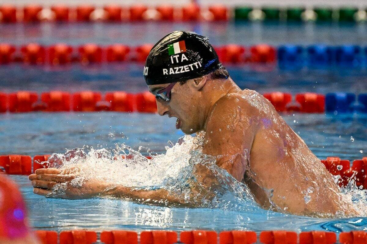 Nuoto: 4° pomeriggio di Finali ad Otapeni: altre 4 Medaglie: 3 Argenti: 2  di”super”Razzetti, 1 della Quadarella  il Bronzo del ripescato Mora