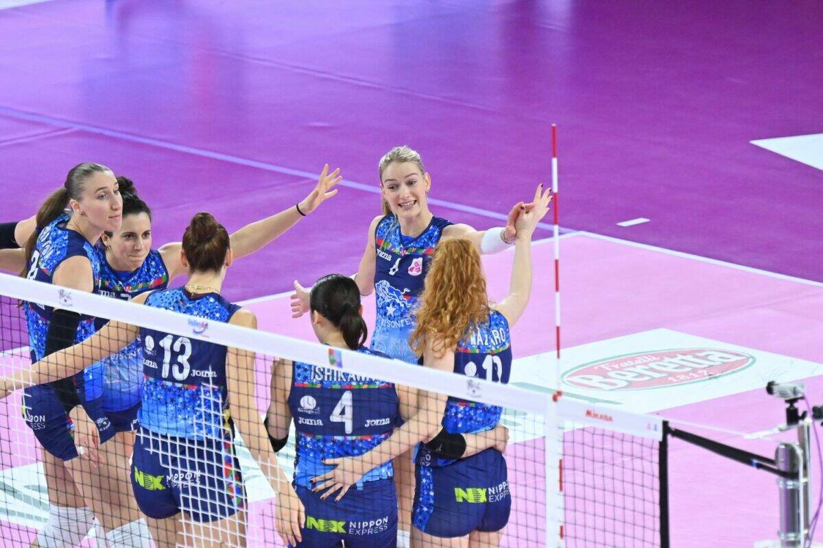 VOLLEY FEMMINILE SERIE A1- Wash4green Pinerolo-Il Bisonte Firenze 1-3 (22-25; 18-25; 26-24; 20-25)