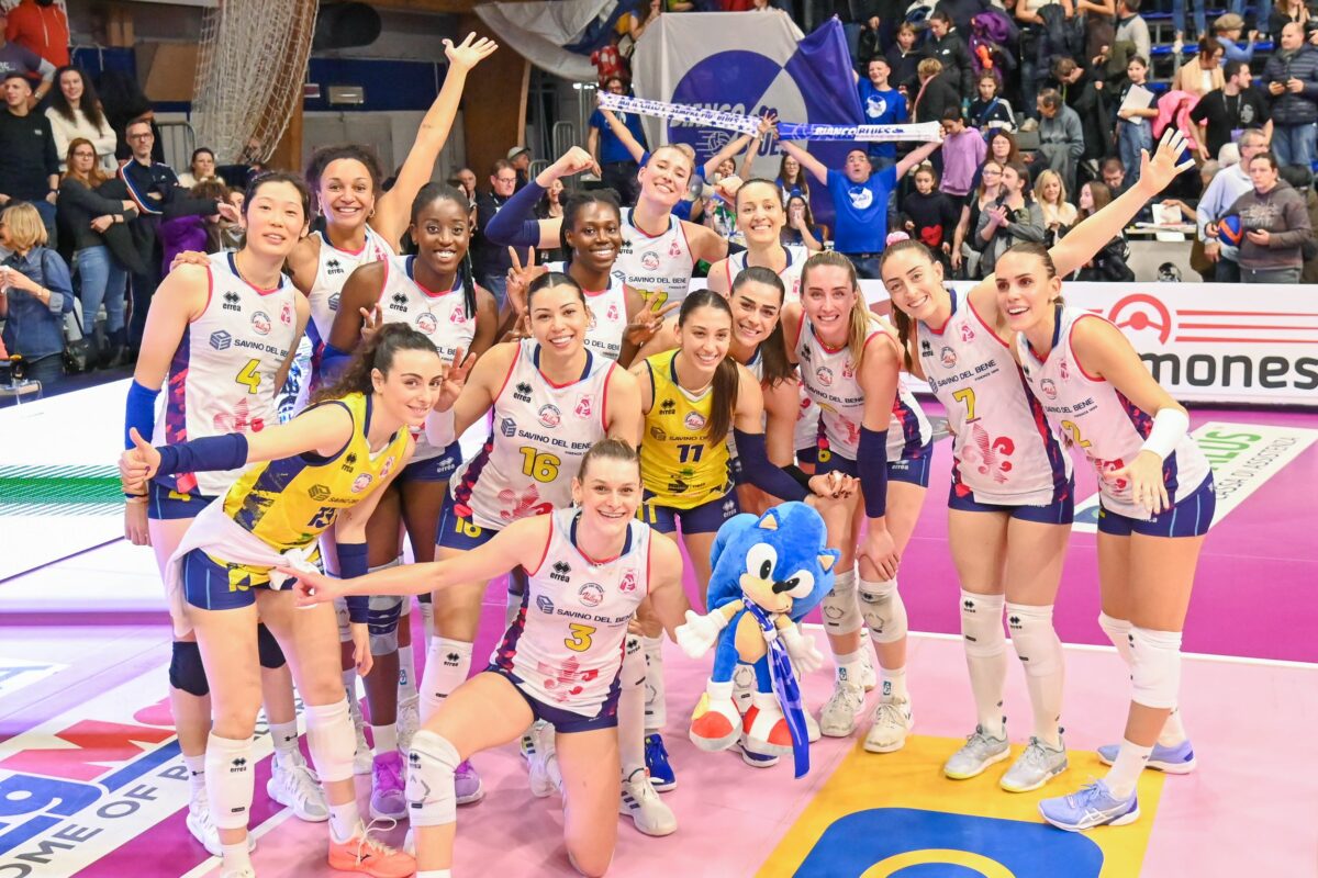 VOLLEY FEMMINILE SERIE A1- 22a Giornata Reale Mutua Fenera Chieri – Savino Del Bene Scandicci 1-3 (22-25, 19-25, 25-22, 22-25)