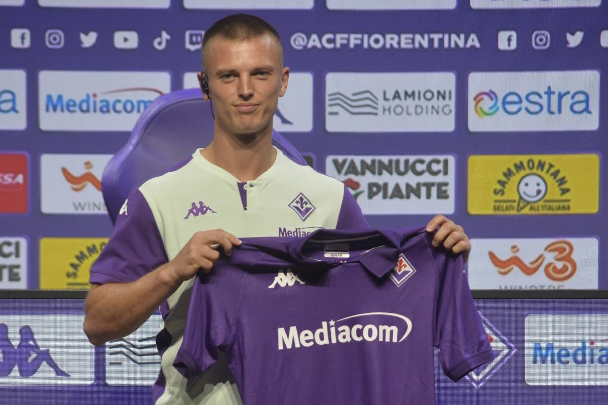 CALCIO Fiorentina, la presentazione di Albert Gudmunsson