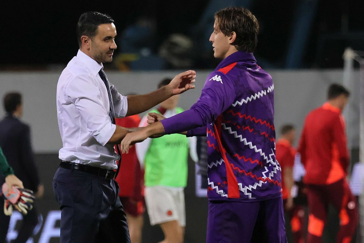 <span class="hot">Live <i class="fa fa-bolt"></i></span> CALCIO-La Conferenza Stampa di Raffaele Palladino pre Fiorentina-Inter