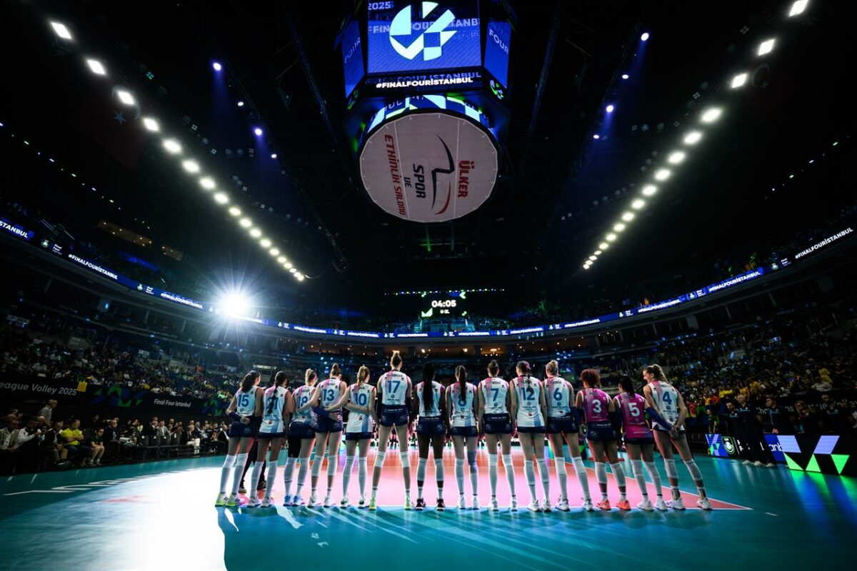 VOLLEY FEMMINILE CHAMPIONS LEAGUE FINALE- Conegliano è troppo per una generosa Savino.