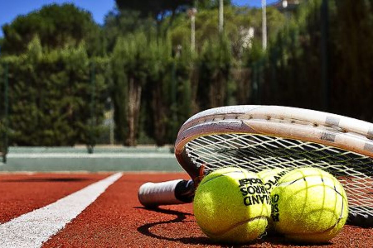 Tennis: si va verso la stagione dell’erba….