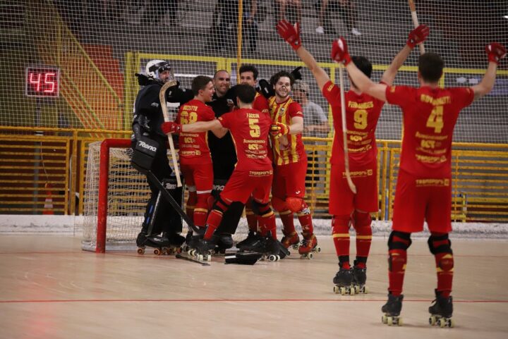 Hockey a Rotelle Finale scudetto: Trissino-Lodi è 1-1: Lodi pareggia i conti vincendo gara 2: 4-2(…