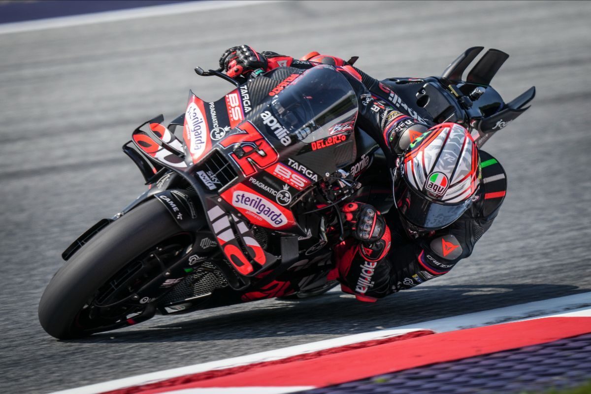 Moto Gp: Gran Premio d’Austra: C’era Marco Bezzecchi la davanti a tutti; “Pecco” era terzo..ma la Sprint la vince  il solito Marquez; Pecco si ritira…avvilito !!