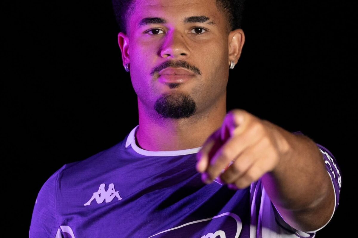 <span class="hot">Live <i class="fa fa-bolt"></i></span> CALCIO Fiorentina- La Conferenza Stampa di presentazione di Simon Sohm