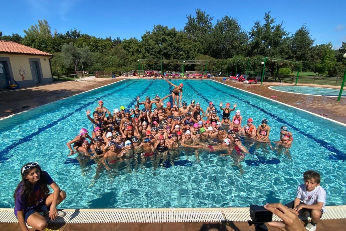 Nuoto: il settore giovanile rarino riparte dal”Campastrello Sport Hotel” di Castagneto Carducci –