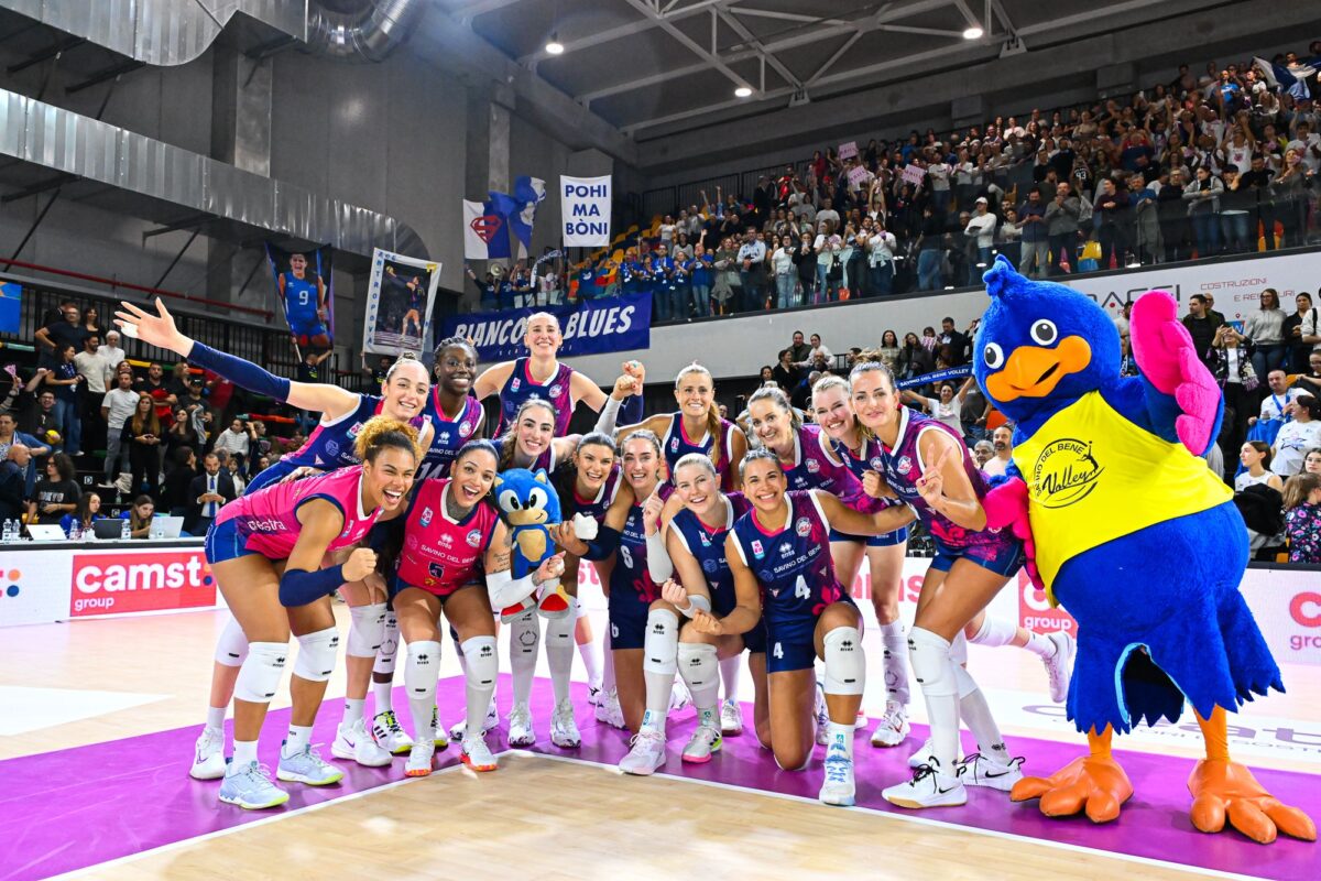 <span class="hot">Live <i class="fa fa-bolt"></i></span> VOLLEY FEMMINILE SERIE A 1- Live Savino Del Bene Scandicci-Vero Volley Milano 3-0