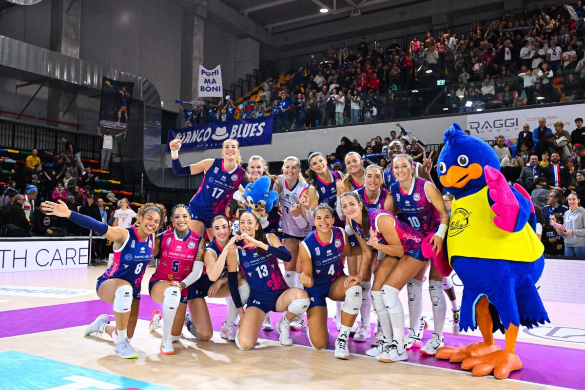 <span class="hot">Live <i class="fa fa-bolt"></i></span> VOLLEY FEMMINILE SERIE A1- Live 11a Giornata Savino Del Bene Scandicci-Megabox Ondulati Del Savio Vallefoglia 3-0