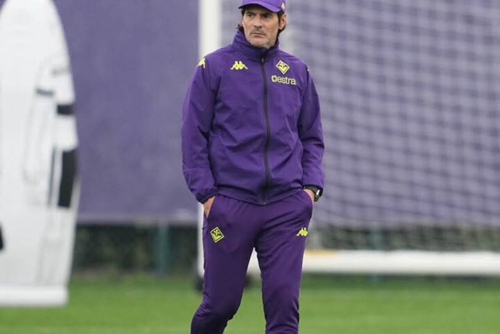CALCIO Fiorentina- Lo staff di mister Paolo Vanoli