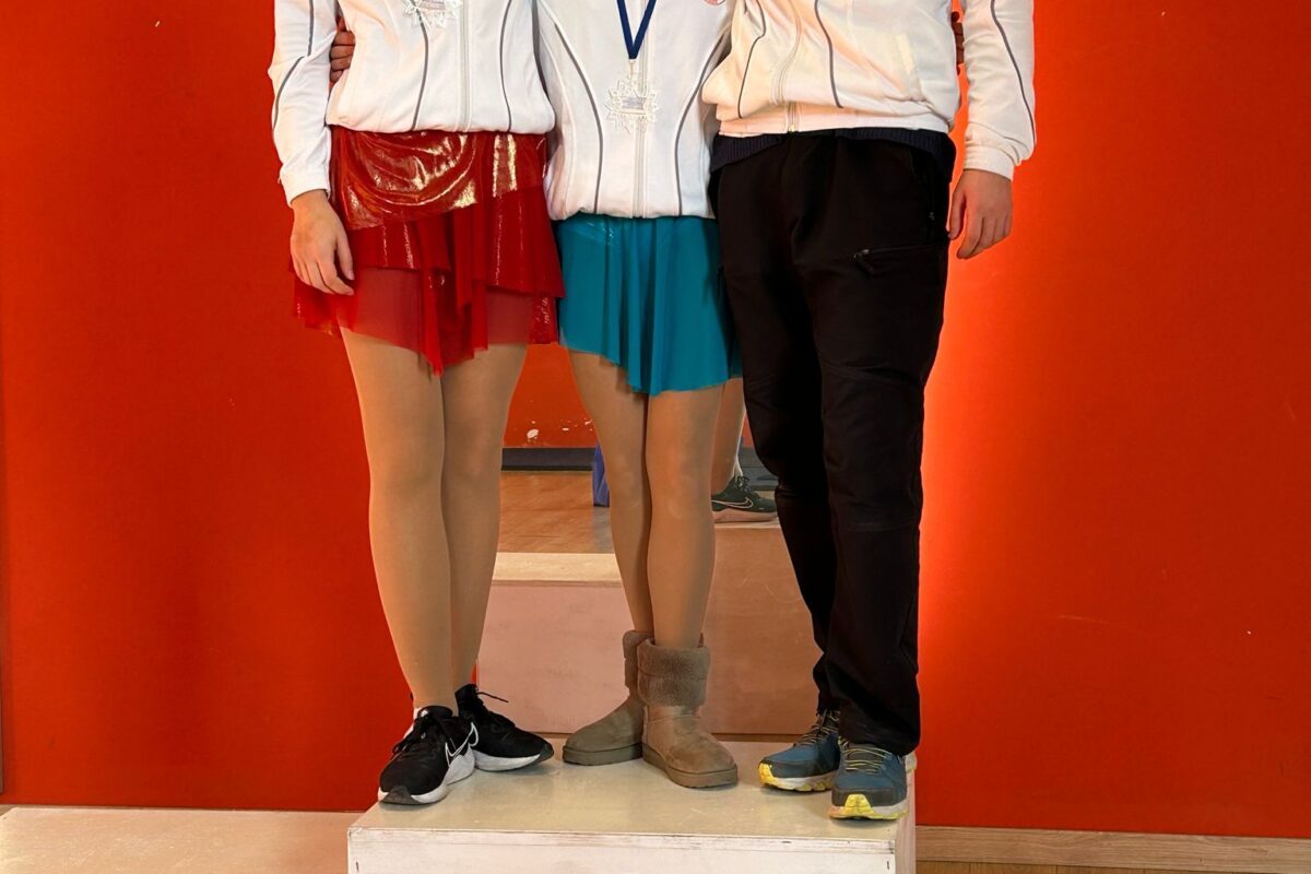PATTINAGGIO ARTISTICO SU GHIACCIO- Campionato fascia Gold, doppio podio a Fanano per il Giglio Bianco.