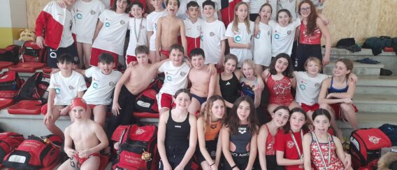 Nuoto: La RARI NANTES FLORENTIA INIZIA IL 2026 NATATORIO DAL 2° POSTO GIOVANILE A SIENA