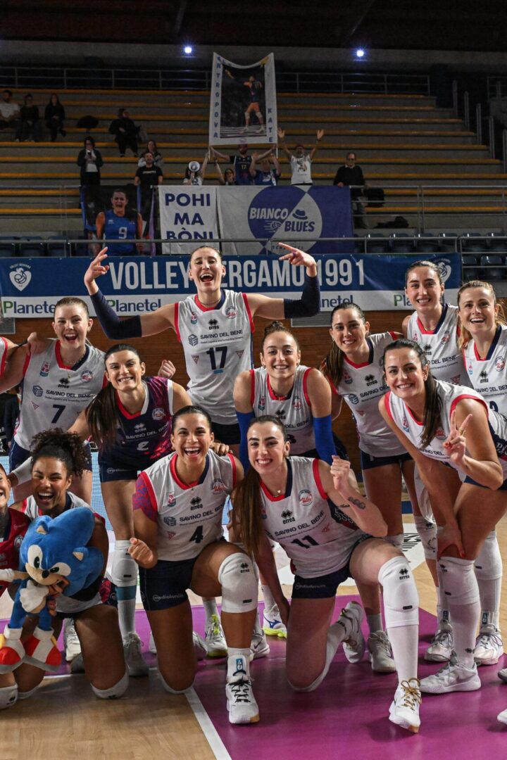 VOLLEY FEMMINILE PLAYOFF- In tre set la Savino guadagna la semifinale