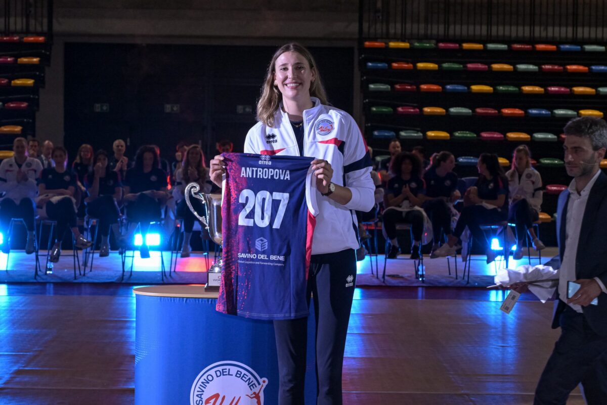 VOLLEY FEMMINILE- Dopo 5 anni, Ekaterina Antropova saluta la Savino Del Bene Scandicci