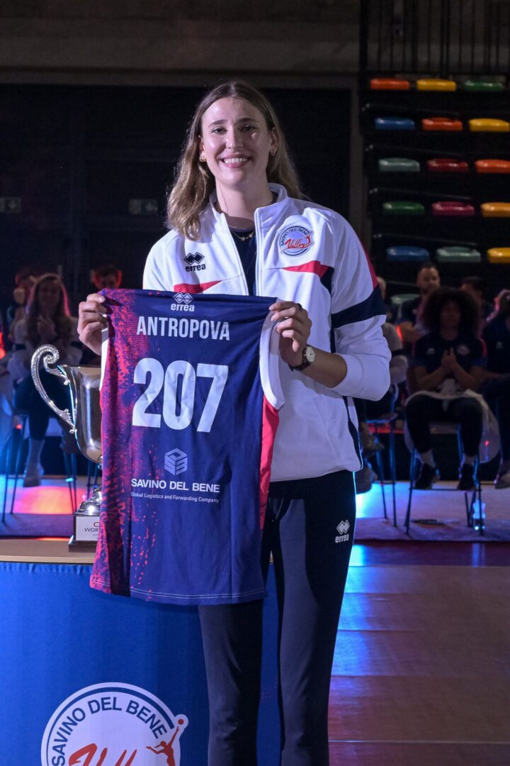 VOLLEY FEMMINILE- Dopo 5 anni, Ekaterina Antropova saluta la Savino Del Bene Scandicci