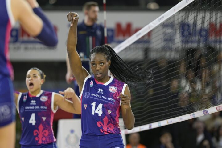 VOLLEY FEMMINILE- Linda Nwakalor confermata alla Savino Del Bene Scandicci