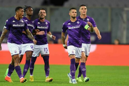 ACF FIORENTINA VS HEARTH OF MIDLOTHIAN FC 19