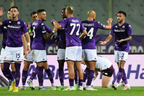 ACF FIORENTINA VS HEARTH OF MIDLOTHIAN FC 26