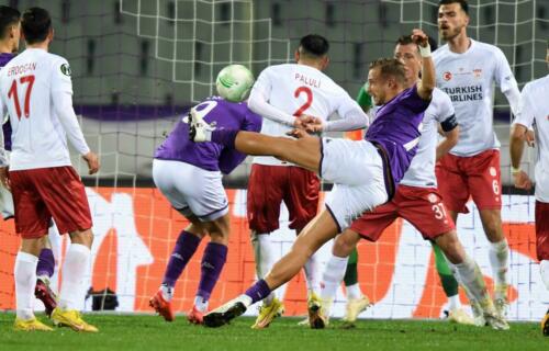 ACF FIORENTINA VS SIVASSPOR 21