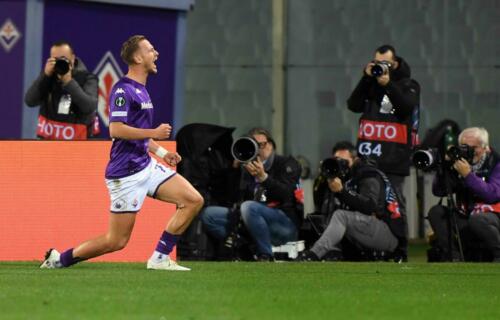 ACF FIORENTINA VS SIVASSPOR 25