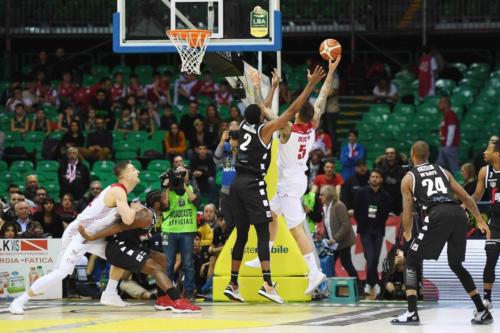 AJX ARMANI EXCHANGE MILANO VS SEGAFREDO VIRTUS BOLOGNA 08
